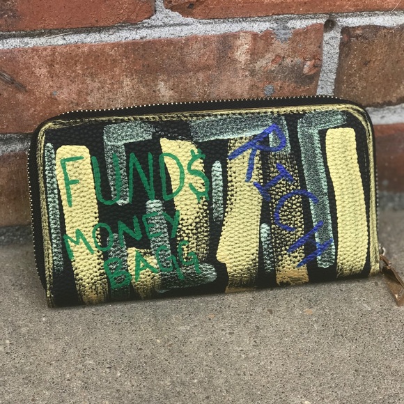 Custom Hand painted Handbag AND Matching Wallet - Picture 6 of 7